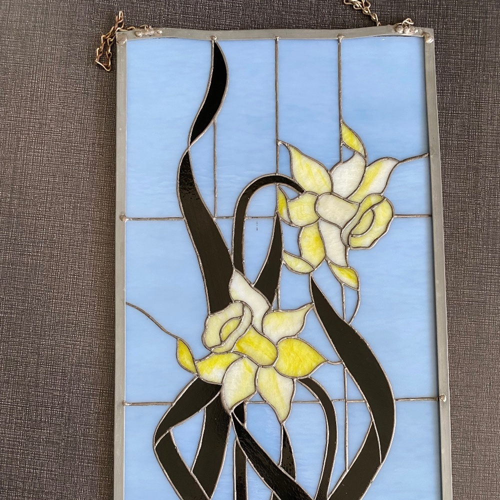 Vintage Daffodil / Narcissus Stained Glass - flower, March - Picture 5 of 9